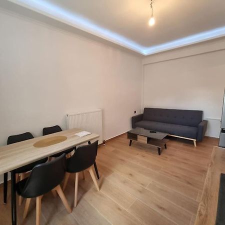 Thanos Apartment Ptolemaida Esterno foto