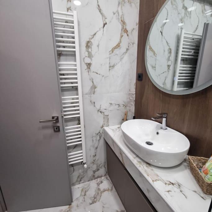 Thanos Apartment Ptolemaida Esterno foto